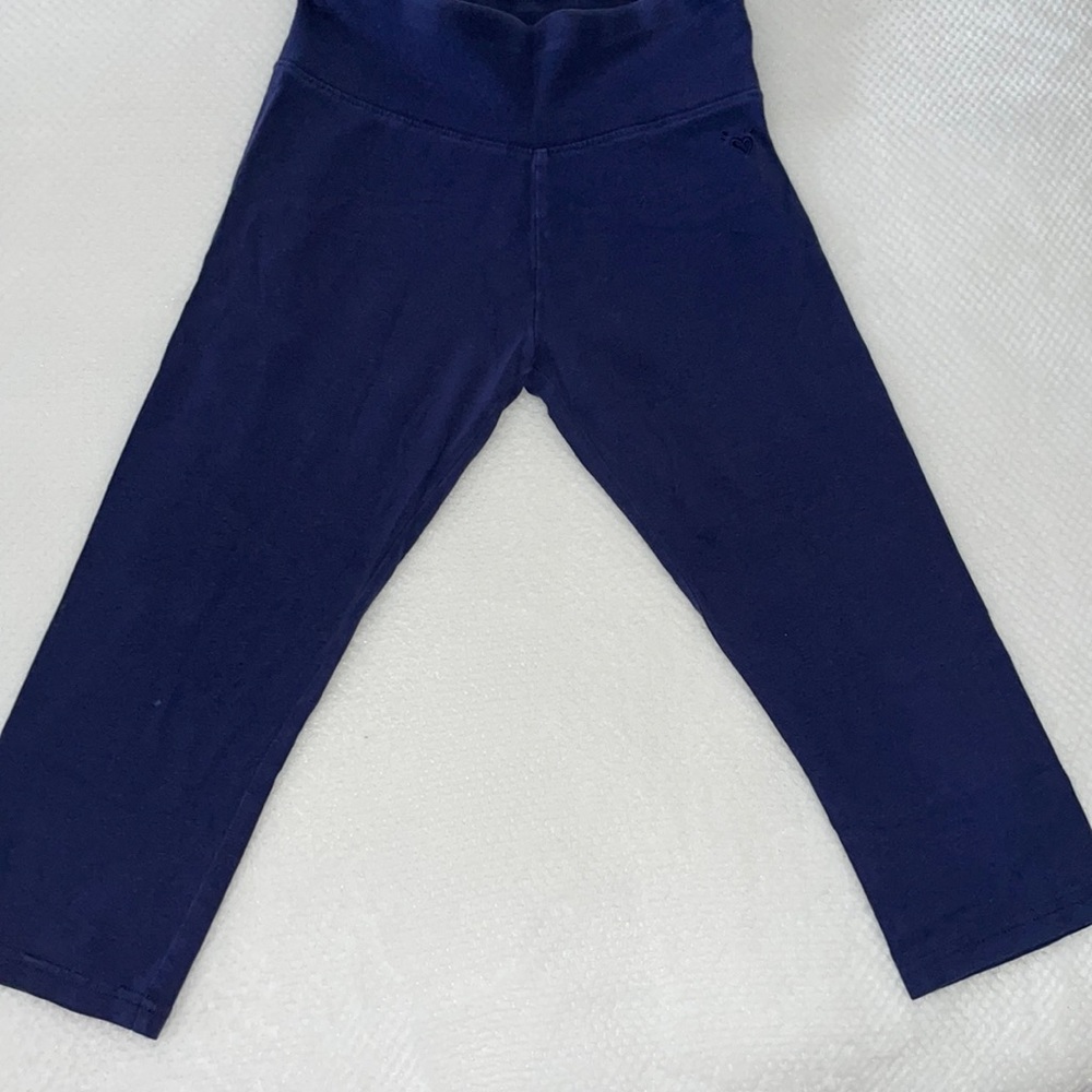 Navy blue leggings